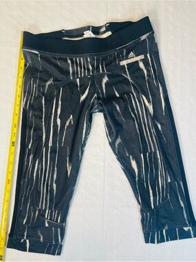 Stella for Adidas  Black and White Patterned Capri Leggings